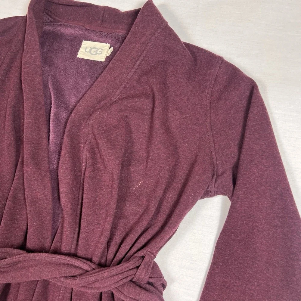 UGG Plush Fleece Belted Robe Bathrobe Womens Medium Burgundy Lounge Cozy Shawl - Picture 6 of 16